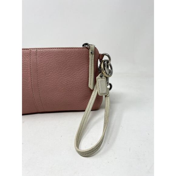 Coach Pebble Leather Blush Pink Clutch Wristlet Bag Wallet - Picture 7 of 7